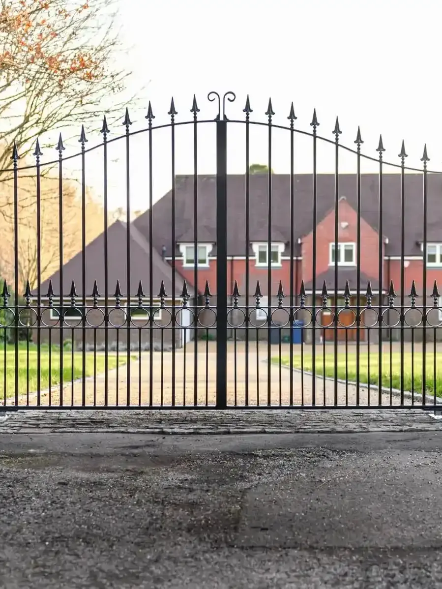 Surrey Wrought Iron image slideshow showcasing iron gate installation projects